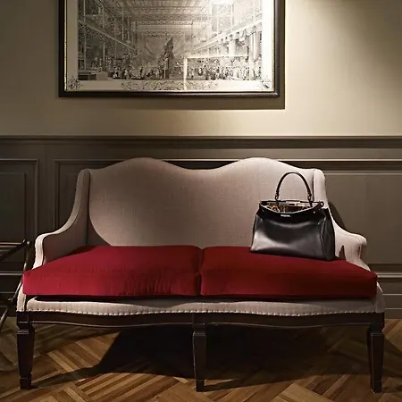 The Gentleman Of Maison d'hôtes 3*