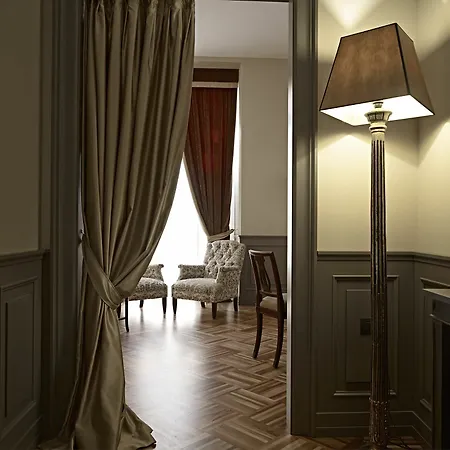 The Gentleman Of Vérone