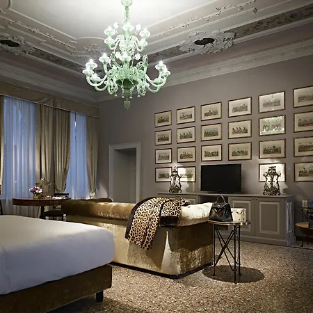 The Gentleman Of Maison d'hôtes Vérone
